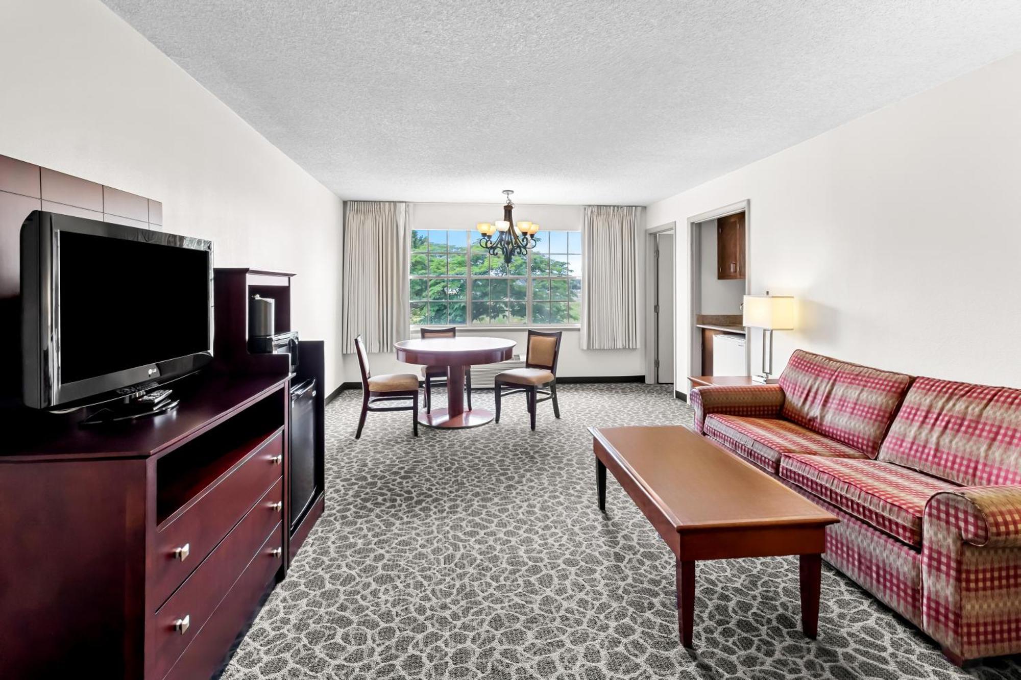 Red Lion Hotel Portland Airport Экстерьер фото